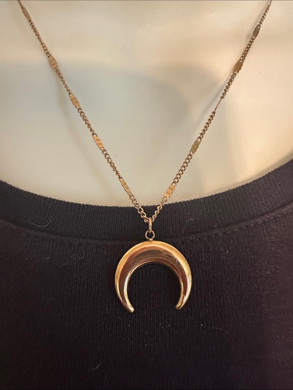 Stainless Steel Gold Plated Crescent Moon Pendant Necklace